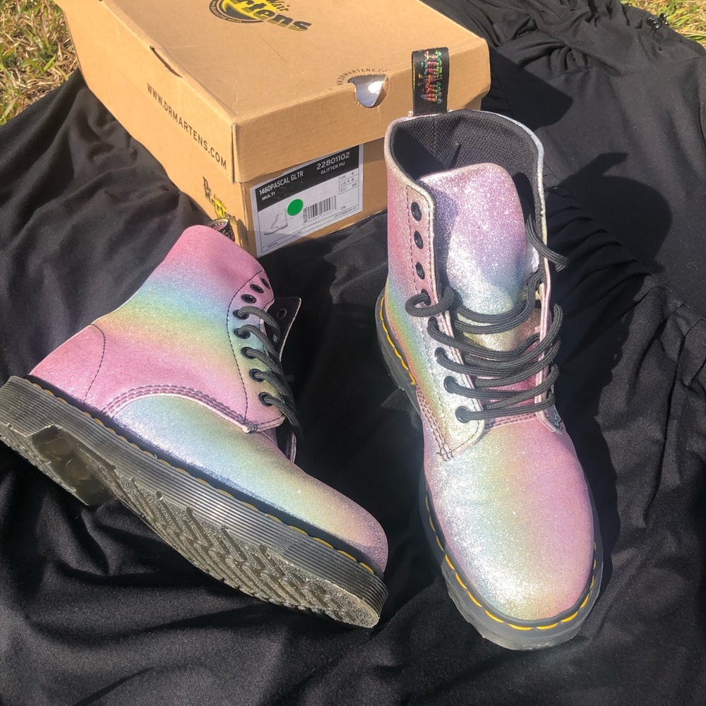SOLD ✨Rainbow glitter docs! ✨SALE✨ - Picture 2 of 10